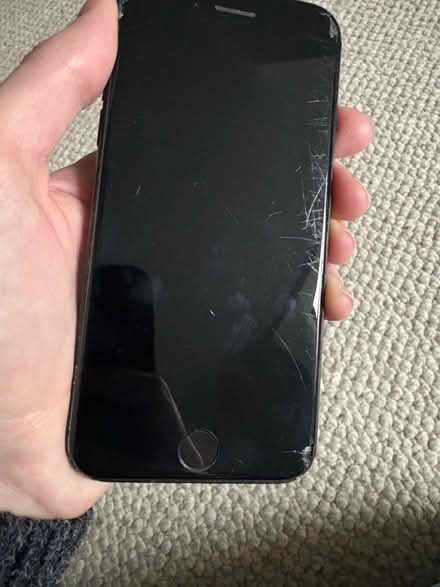 Photo of free iPhoneSE - very damaged but working (Hoole, Chester, CH2) #2