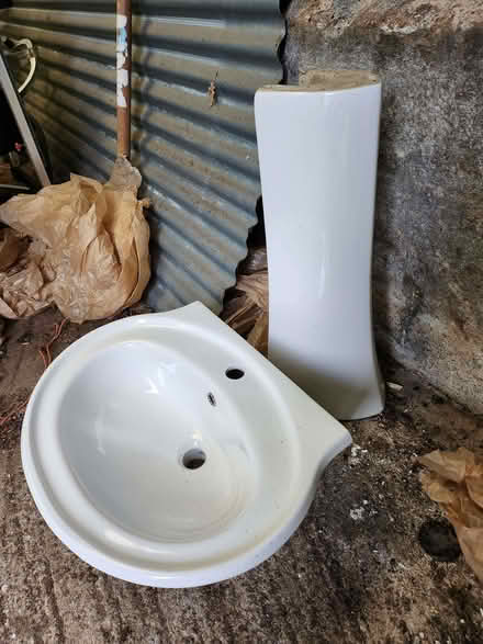 Photo of free Pedestal sink unused (Owlbury SY15) #2