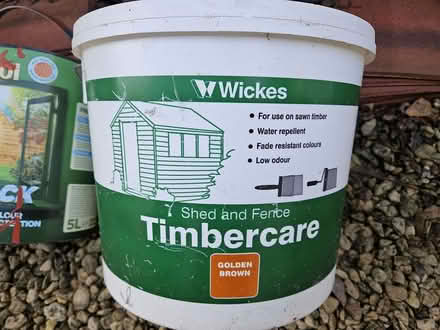 Photo of free Shed & fence paint (Chalfont St Peter SL9) #2