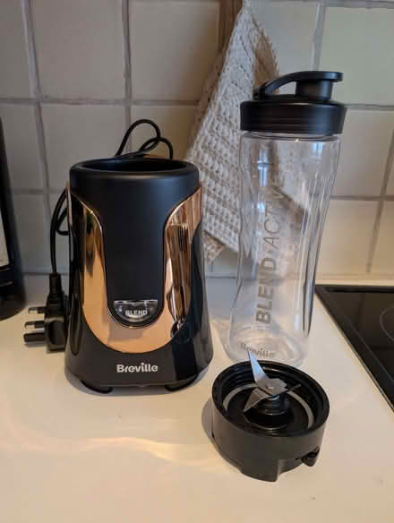 Photo of free Blender (Riverside SW6) #1