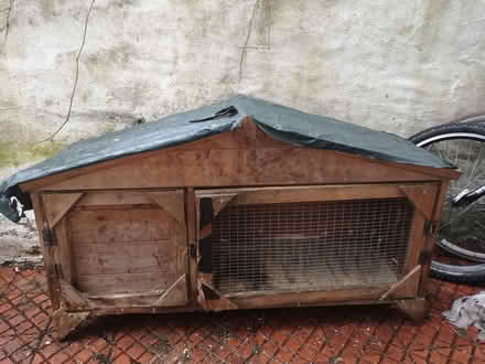 Photo of free Rabbit /guinea pig hutch (Fairfield LA1) #2