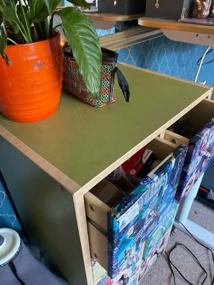 Photo of free Set of drawers (TQ2) #2