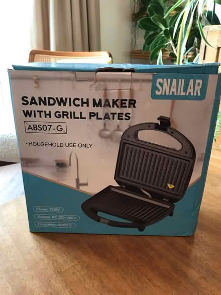 Photo of free Sandwich Toaster (Rotherhithe) #1