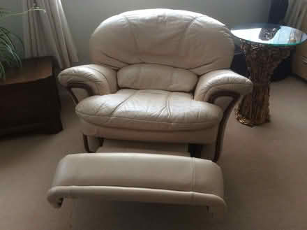 Photo of free Large Recliner Armchair (Wokingham RG41) #2