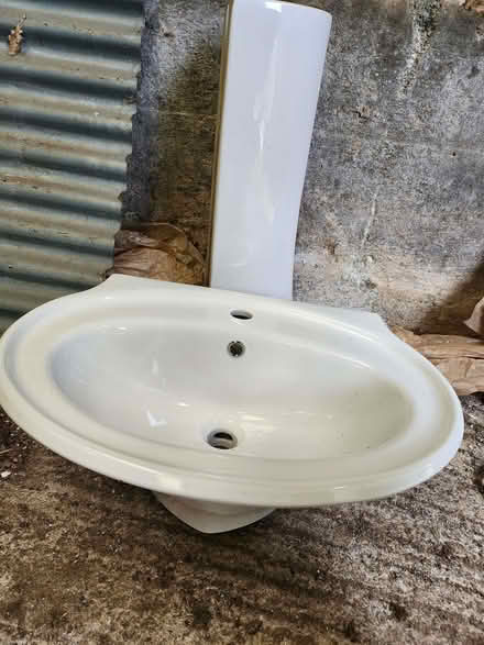 Photo of free Pedestal sink unused (Owlbury SY15) #1