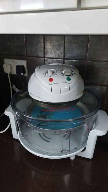 Photo of free Worktop halogen oven (Slough SL3) #1