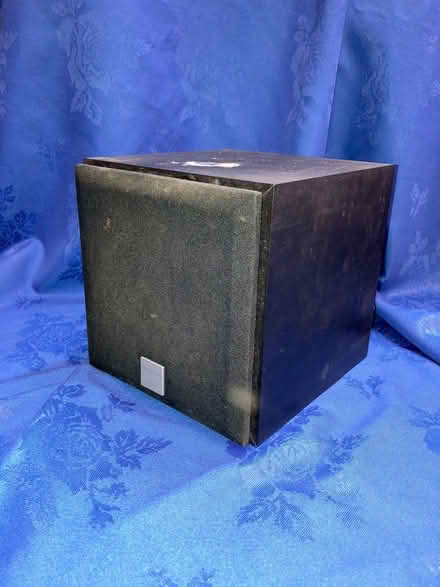 Photo of free Creative 2.1 PC speaker system (Leeds Moortown LS17) #4