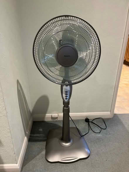 Photo of free Rowenta standing 16 inch fan (Henley-on-Thames RG9) #1
