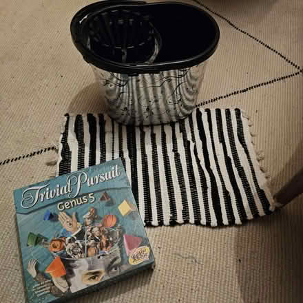 Photo of free Bucket and small mat (W10 - Ladbroke Grove) #1