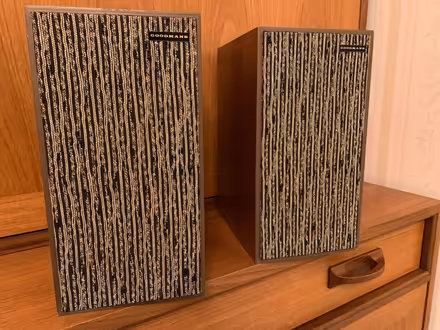 Photo of free a pair of Goodmans speakers (Chalfont St Giles HP8) #1