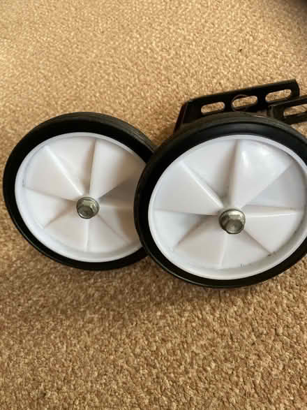 Photo of free stabilisers (Banks PR9) #2