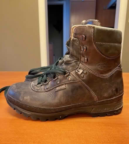 Photo of free Men's Leather Raichle Hiking Boots (Wedgwood) #2
