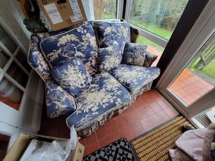 Photo of free Full sitting room suite of sofas (Bexhill on Sea) #2