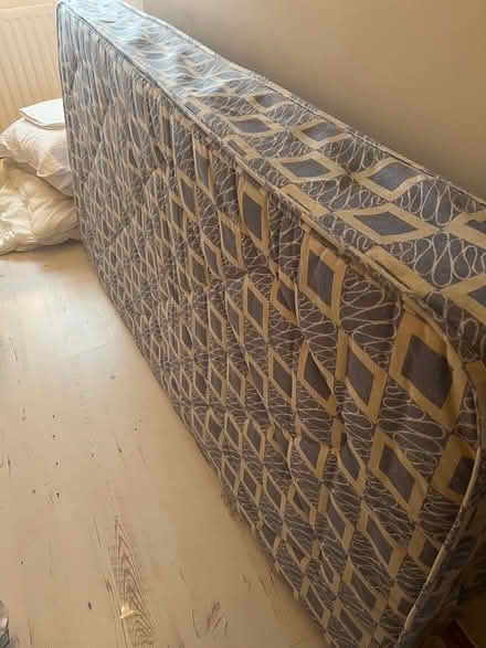 Photo of free Single Mattress (Shefford) #3