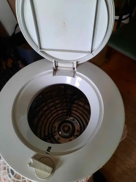 Photo of free (Vintage) Spin Dryer (Carlton NG4) #2