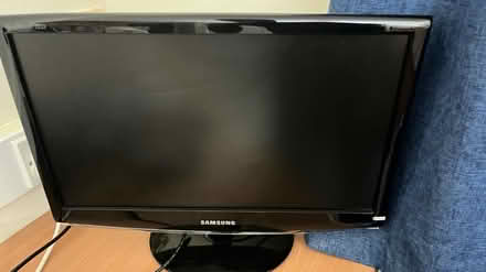 Photo of free Samsung Monitor (Harrow HA1) #1
