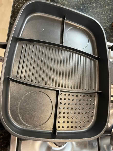 Photo of free All-in-one non-stick pan, hardly used (Amersham HP7) #2