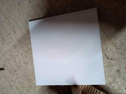 Photo of free White ceramic tiles (LU7 Leighton Buzzard) #3