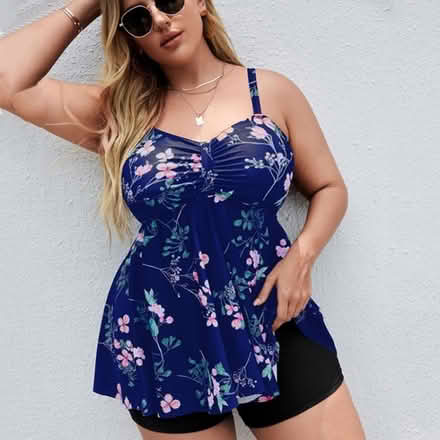 Photo of Plus-size Women Swimsuit (E1) #2