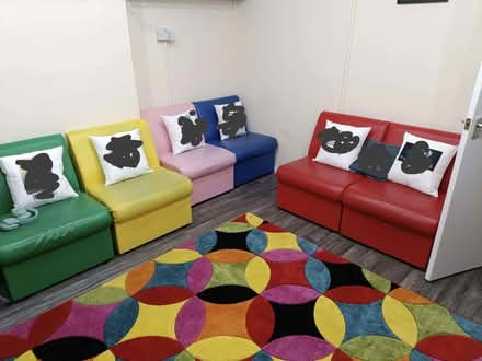 Photo of free 6 different colour office chairs (Cashes Green GL5) #1