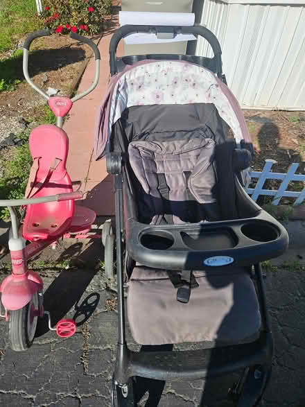 Photo of free Stroller and Children's Trikes (N. 1st street. San Jose @ 237) #4