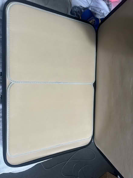 Photo of free Jigsaw puzzle case (St Giles) #1
