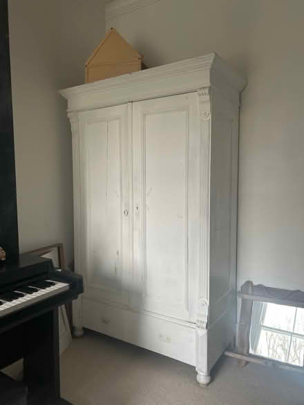 Photo of free White painted wooden wardrobe (Haringey N22) #1
