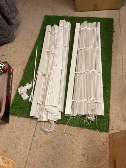 Photo of free White slatted blinds (RG4 Upper Woodcote Road) #3
