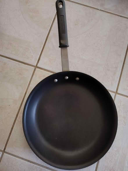 Photo of free Tramontina 12" no stick skillet (West Kendall) #1