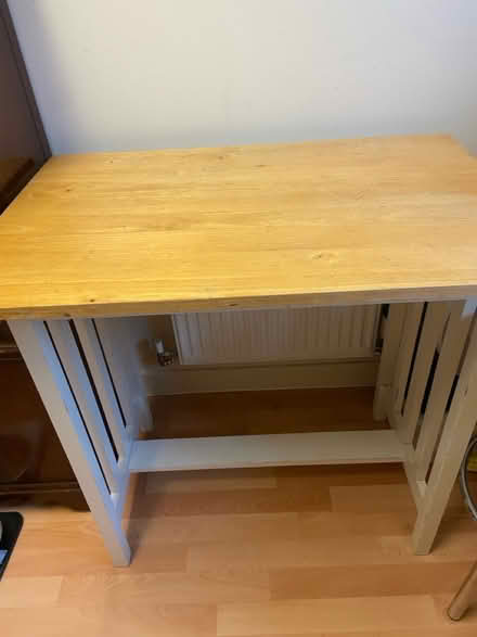 Photo of free Small Kitchen Table (Uckfield TN22) #1