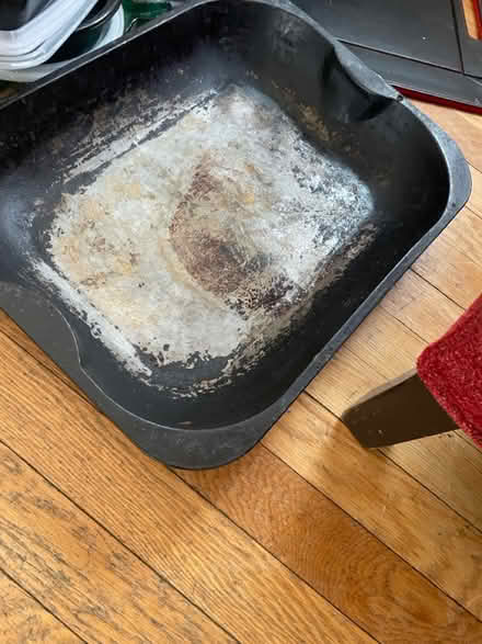 Photo of free roasting pan well used (Chevy Chase DC) #2