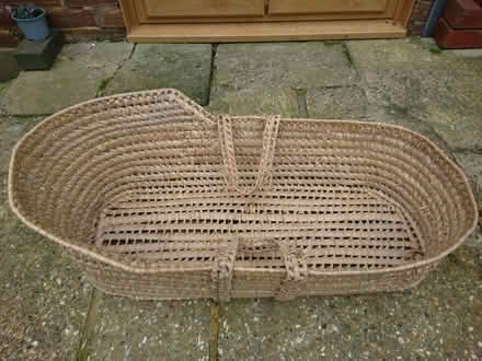 Photo of free Moses basket for baby or pets (Christchurch BH23) #2