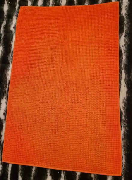 Photo of free Bathroom Mat (Upper East Side) #1