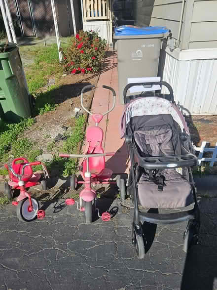 Photo of free Stroller and Children's Trikes (N. 1st street. San Jose @ 237) #1