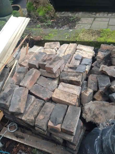 Photo of free bricks mixed condition (Bishopston) #2
