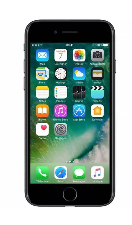 Photo of I really want mobile phone if any one have unwanted phone (Streatham Park SW16) #1