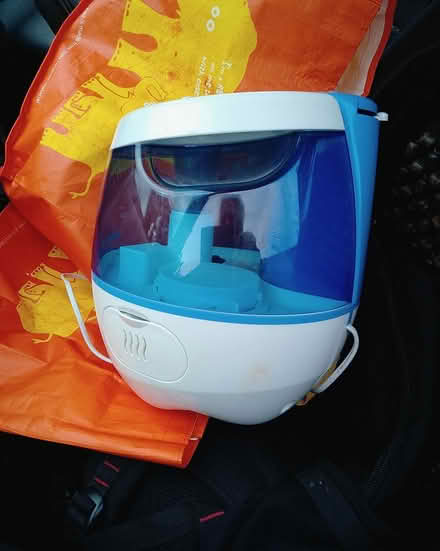 Photo of free Vicks diffuser/night projector (Stoneleigh) #2