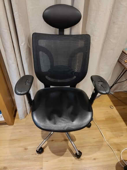 Photo of free Office desk chair with lumbar support (Oaklands nr Welwyn AL6) #1