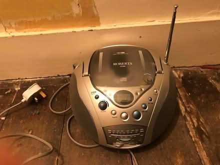Photo of free Radio (DA15) #1