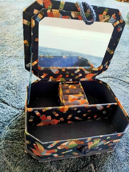 Photo of free Child's jewellery box (Harborne B17) #2
