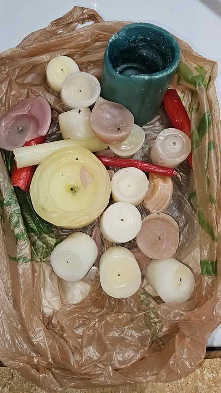 Photo of free Assorted used candles/bits (Near Phoenixville Hosp/Library) #1
