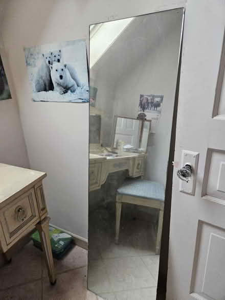 Photo of free Mirror full length (60302) #1