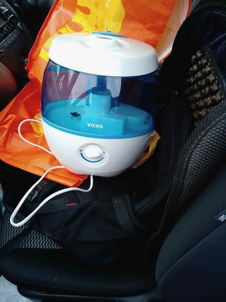 Photo of free Vicks diffuser/night projector (Stoneleigh) #1