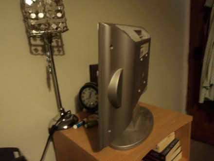 Photo of free small tv (Glanadda LL57) #4