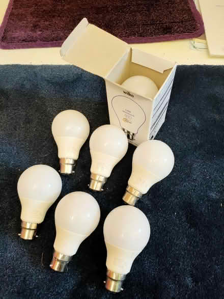 Photo of free Bayonet Lightbulbs (Harborne B17) #1