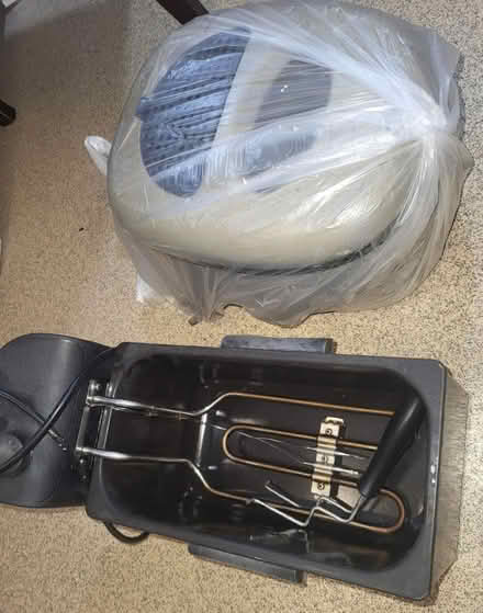 Photo of free 2 fat fryers, Tefal and challenge (Norbury) #2