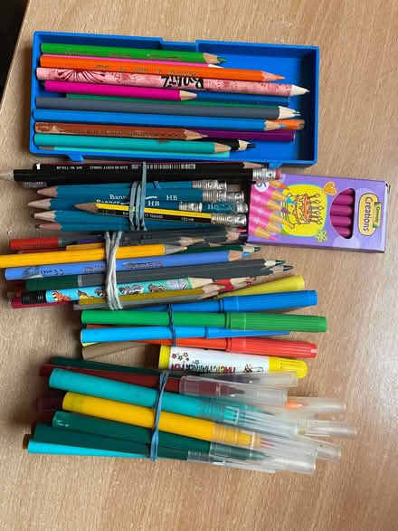 Photo of free Children’s colouring pencils/pens (Hendon NW4) #1