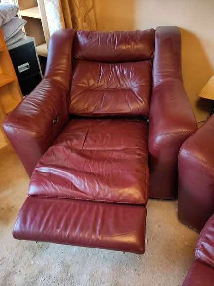 Photo of free Leather power recliner chairs (Brentwood CM13) #3