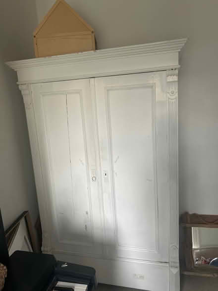 Photo of free White painted wooden wardrobe (Haringey N22) #2