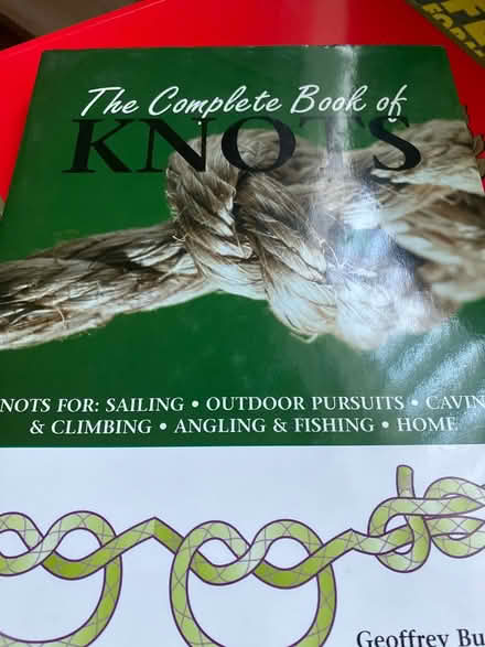 Photo of free Complete book of knots (WN7) #1